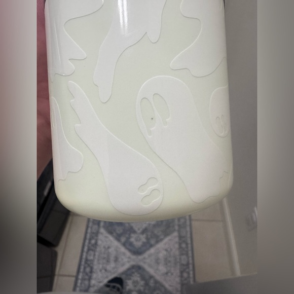 Owala 32oz FreeSip Bottle Color Drop “BOO-YA” - Picture 11 of 13